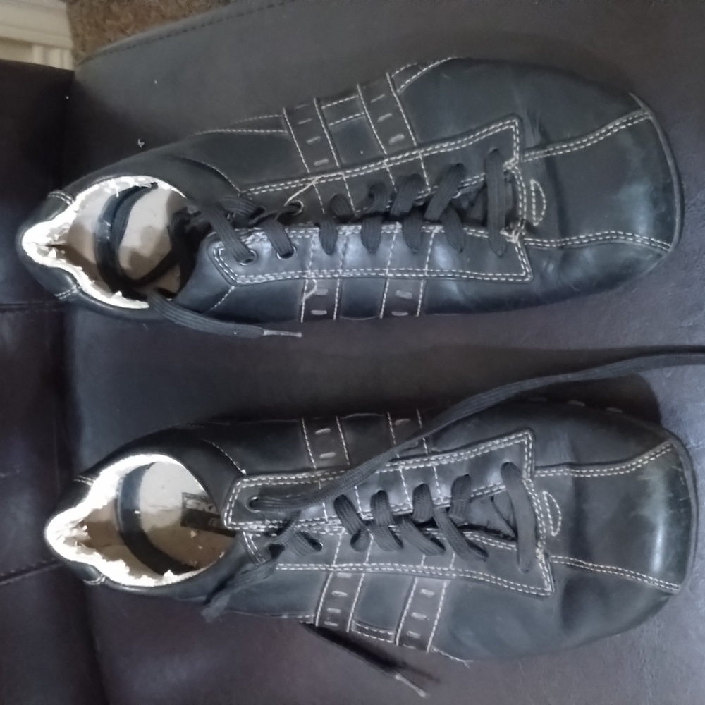 Skechers  leather shoes
